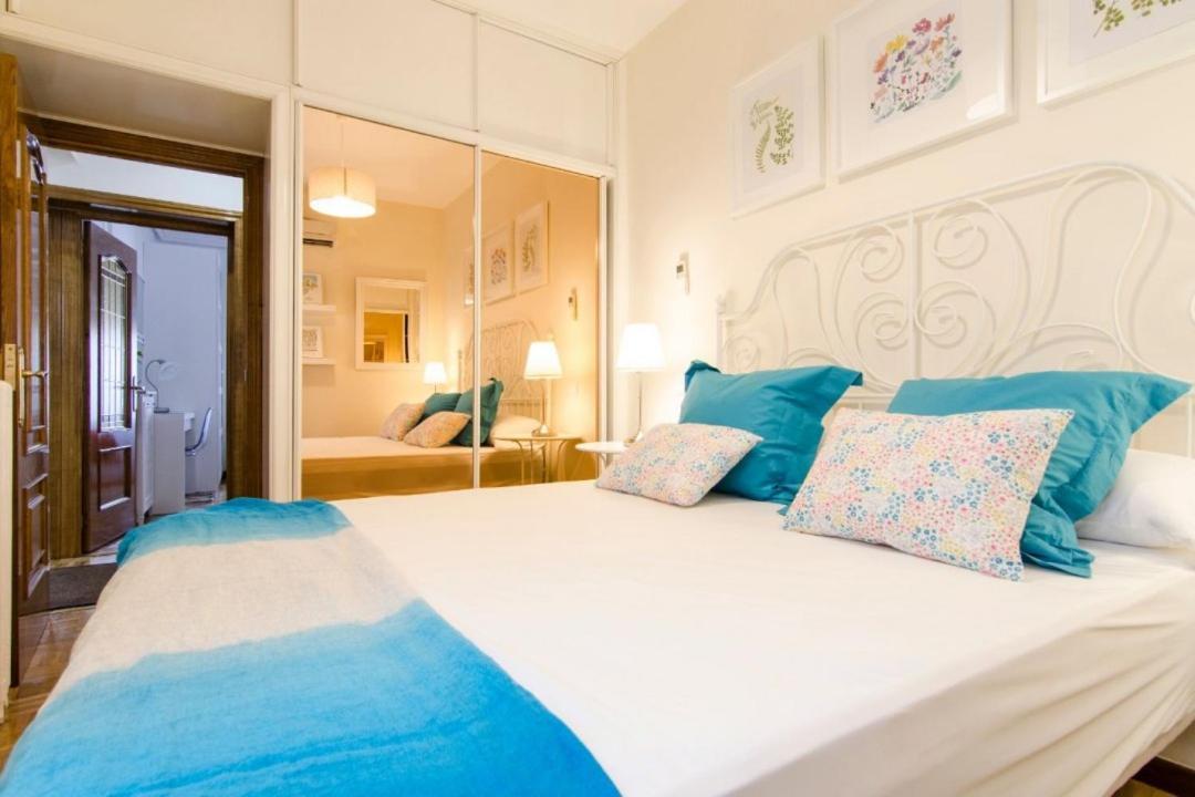 Huertas, 58 Leilighet Madrid Eksteriør bilde